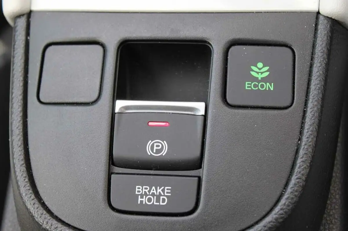 2022-honda-jazz-15-i-mmd-ex-107ps-big-25