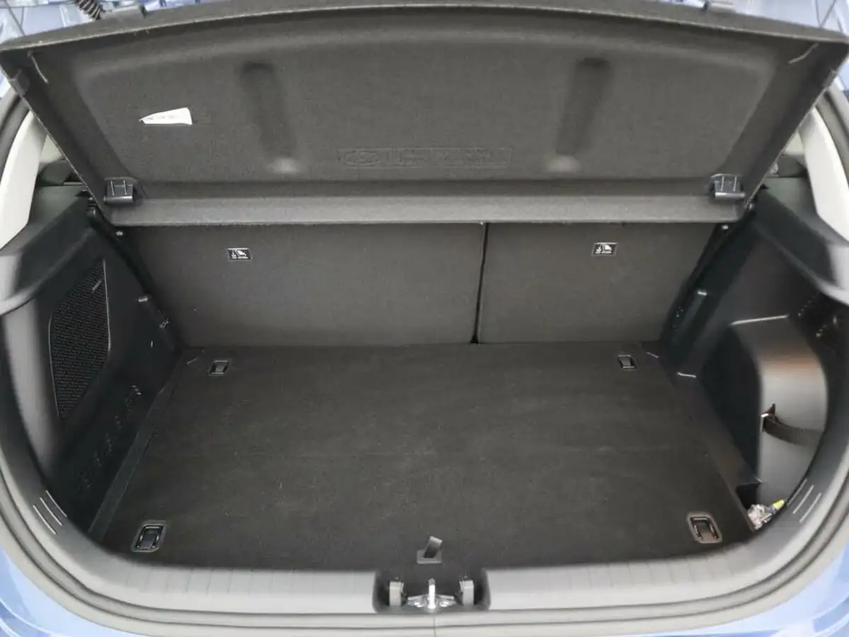 2024-hyundai-i20-10-t-gdi-ultimate-big-8