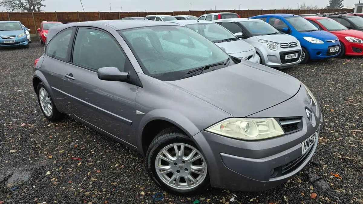 2008-renault-megane-16-new-expression-hatchback-3d-big-5