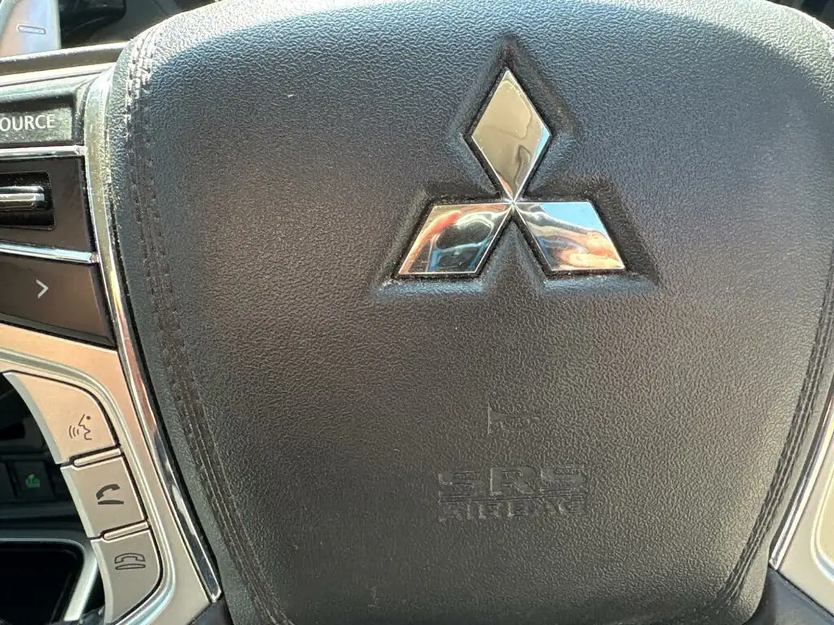 2020-mitsubishi-outlander-24-reflex-plus-commercial-big-36