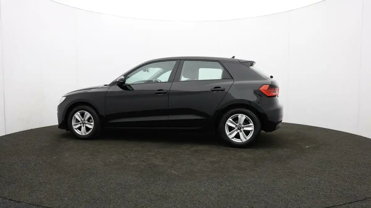 2022-audi-a1-10-30-tfsi-technik-big-72