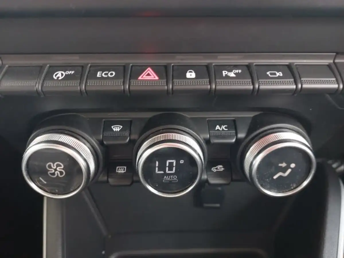 2021-dacia-duster-13-tce-prestige-130bhp-1333cc-big-14