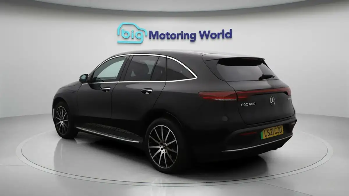 2021-mercedes-benz-eqc-e-eqc-400-amg-line-big-5