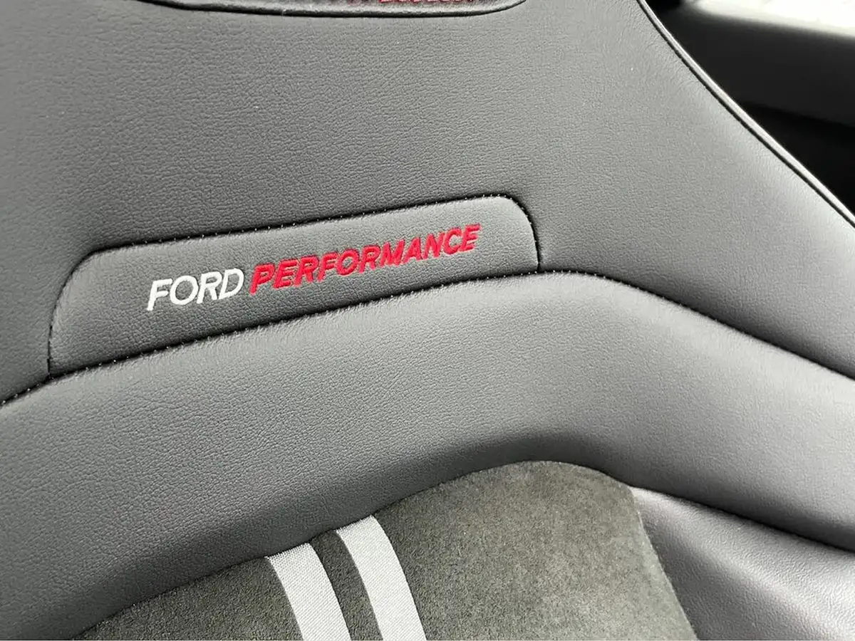 2022-ford-puma-suv-15-st-big-52