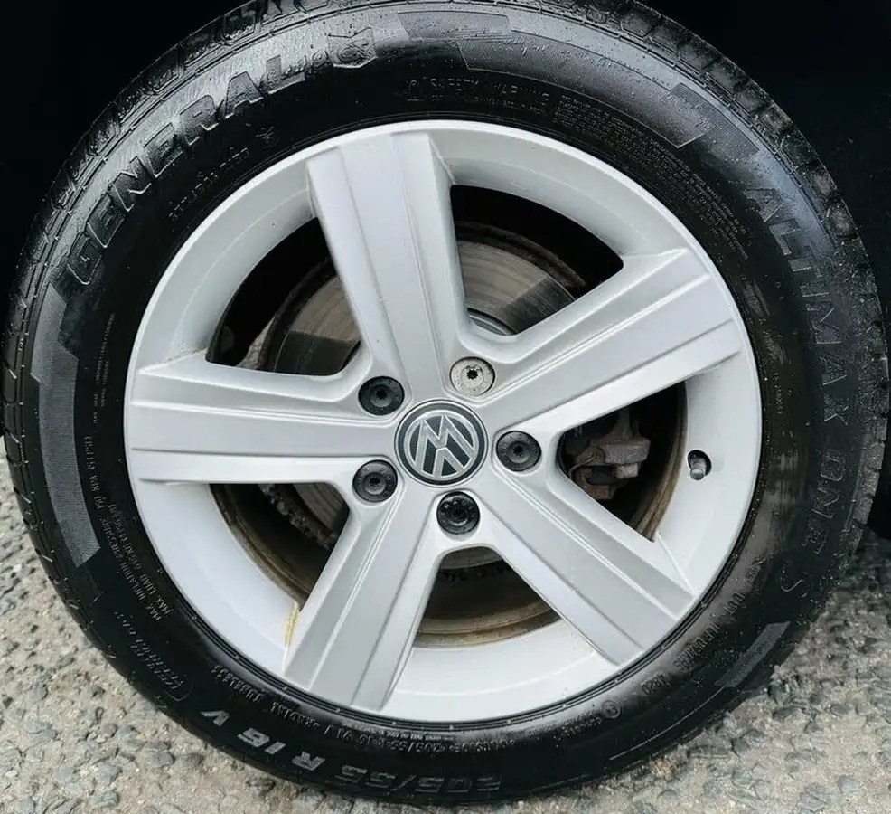 2017-volkswagen-golf-14-tsi-match-edition-hatchback-5d-big-22