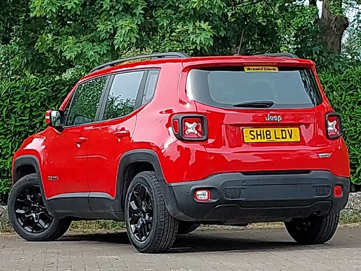 2020-jeep-renegade-10-gse-limited-big-1