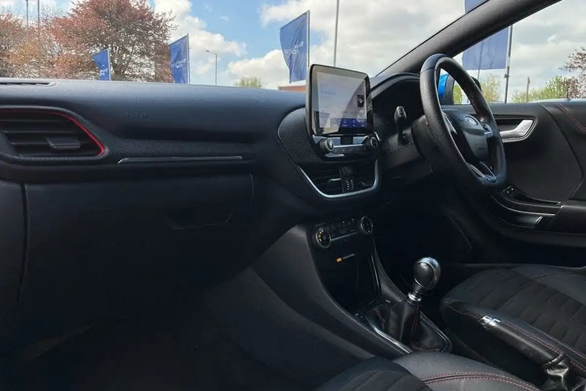 2023-ford-puma-suv-10-st-line-x-125ps-big-17
