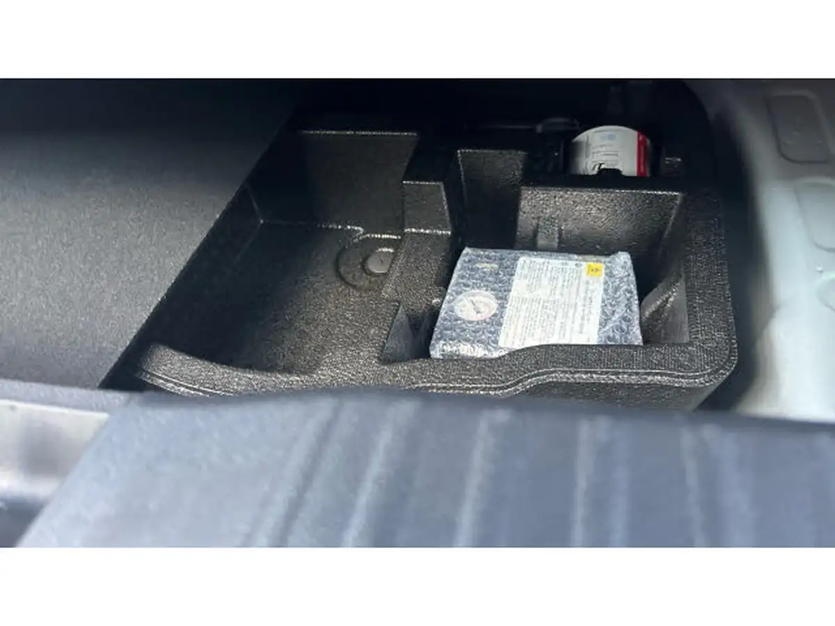 2024-toyota-yaris-cross-15-vvt-i-excel-awd-i-big-26
