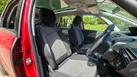 2015-citroen-c4-picasso-16bluehdi-selection-small-38