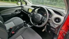 2019-toyota-yaris-15-vvt-i-icon-tech-111bhp-1496cc-small-19