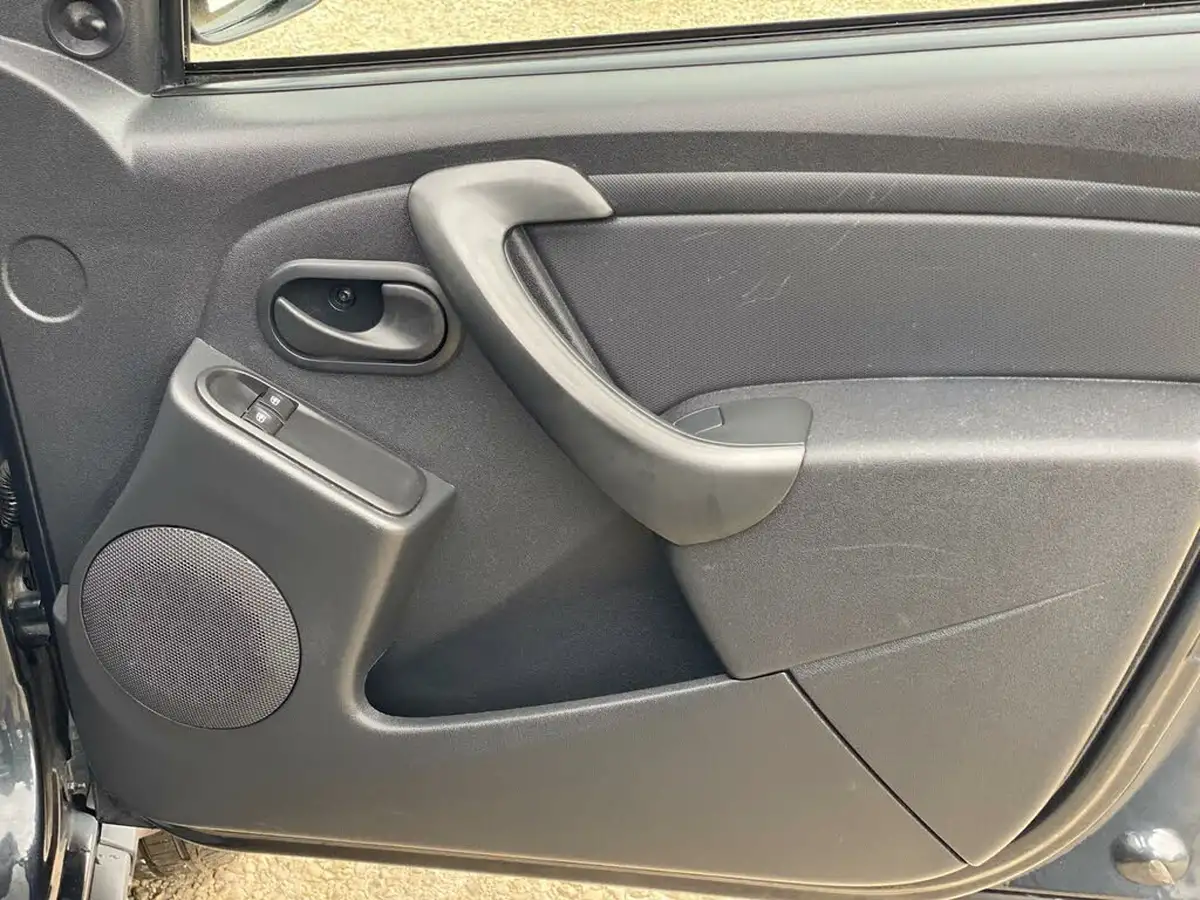 2018-dacia-duster-16-sce-air-big-24