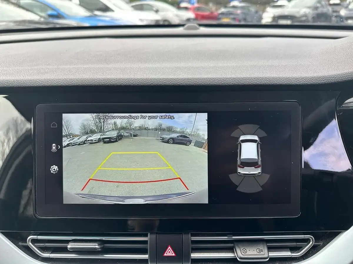 2022-kia-niro-16-gdi-3-156kwh-big-36