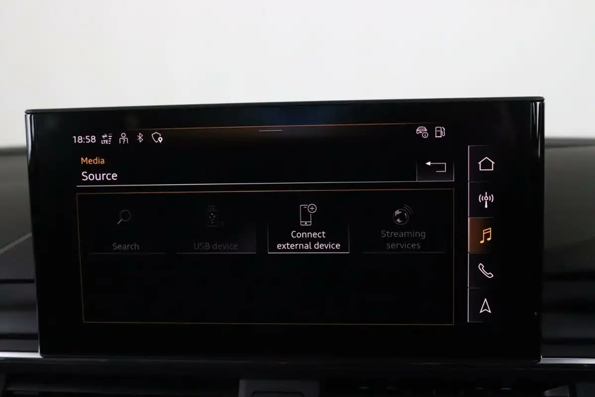 2021-audi-a4-20-35-tfsi-technik-s-tronic-big-29