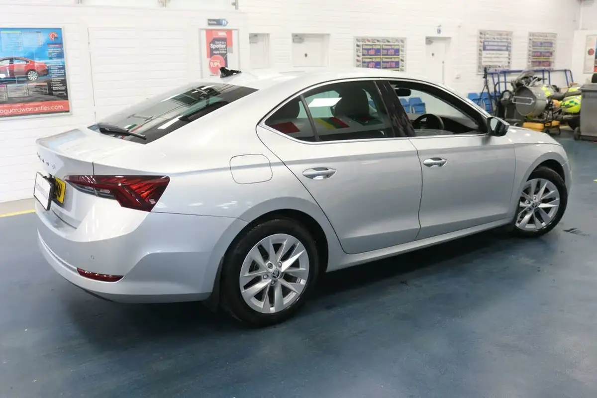 2021-skoda-octavia-15-tsi-se-l-hatchback-big-5