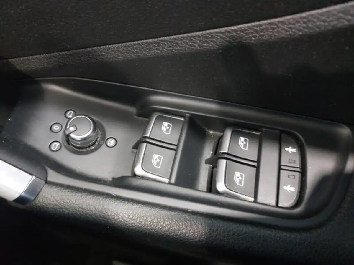 2019-audi-q2-16-30-tdi-s-line-big-18