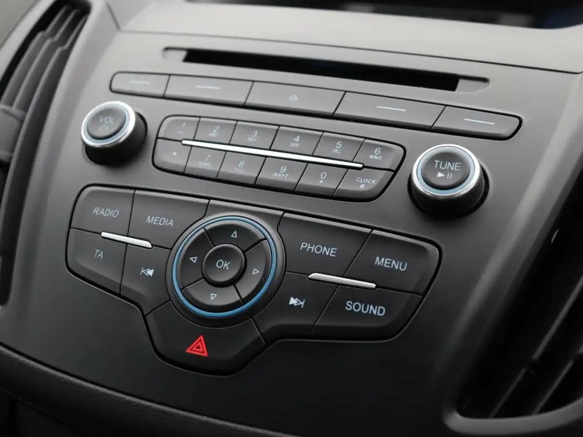 2019-ford-kuga-20tdci-zetec-150ps-awd-ss-big-14
