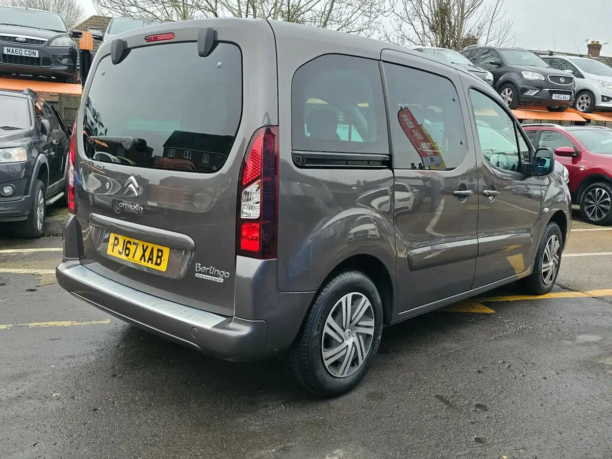 2018-citroen-berlingo-12-puretech-multispace-feel-big-17