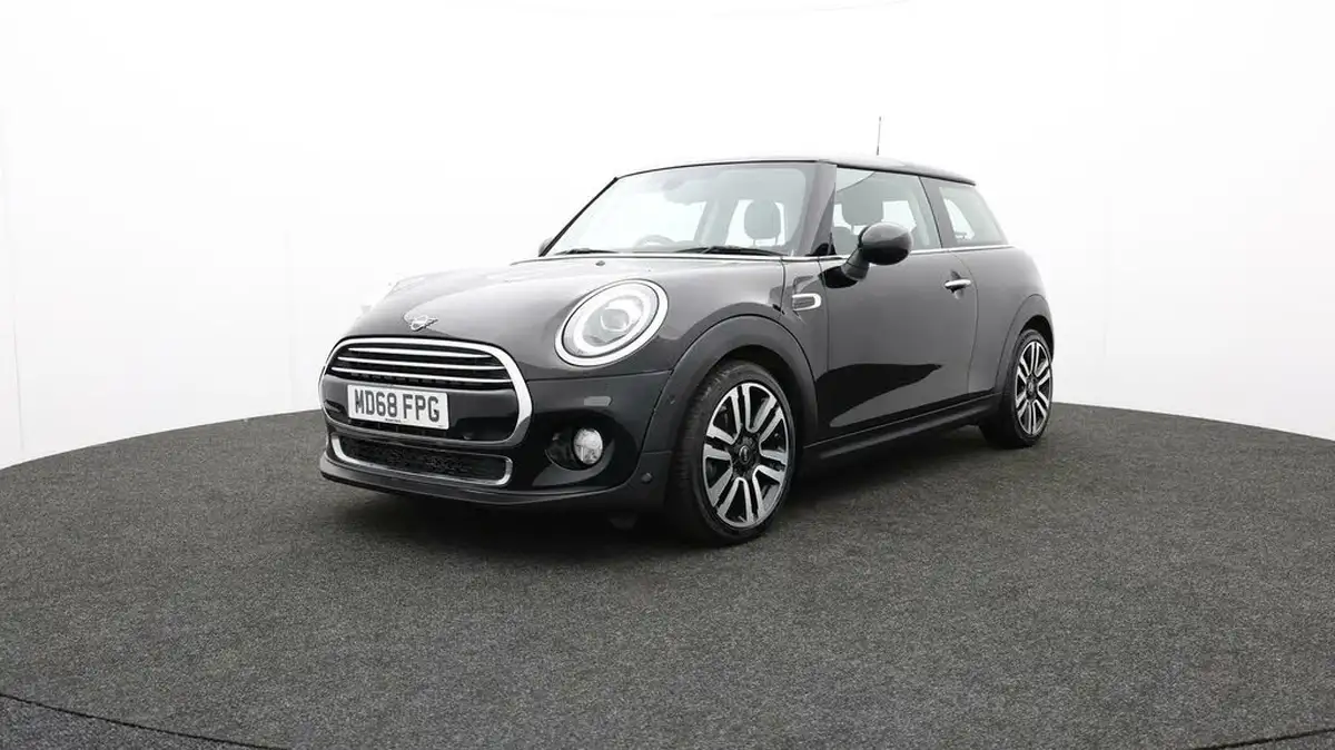2019-mini-cooper-15-cooper-exclusive-134bhp-ss-hatchback-3d-auto-big-33