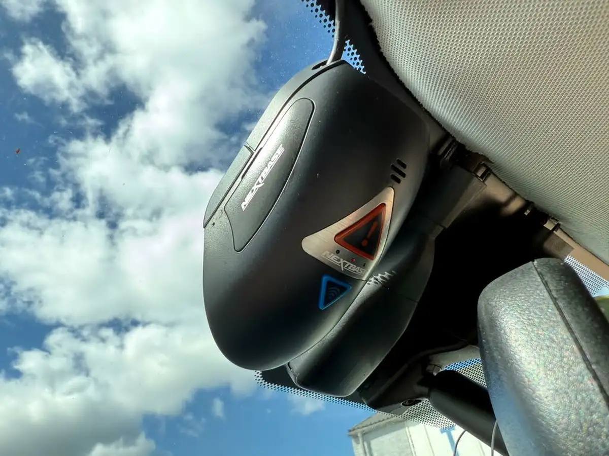 2012-lexus-ct-200h-18-se-l-premier-big-51