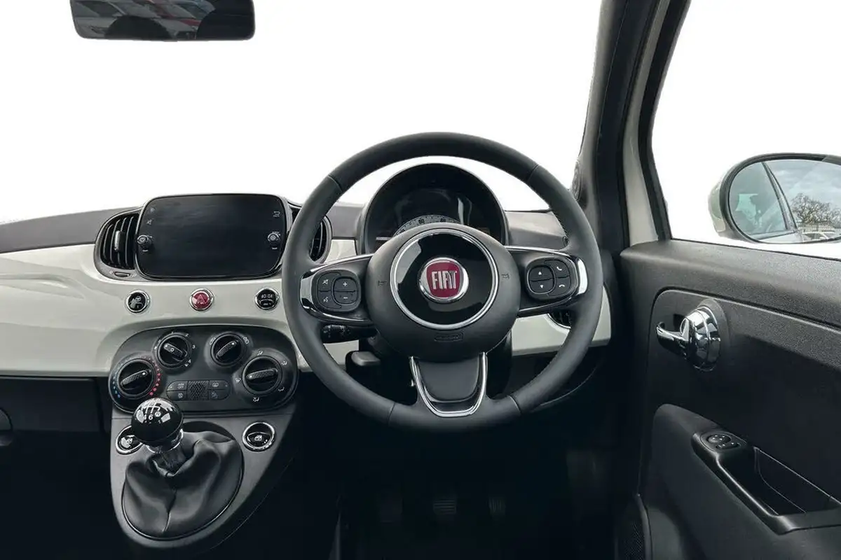 2024-fiat-500-10-big-14