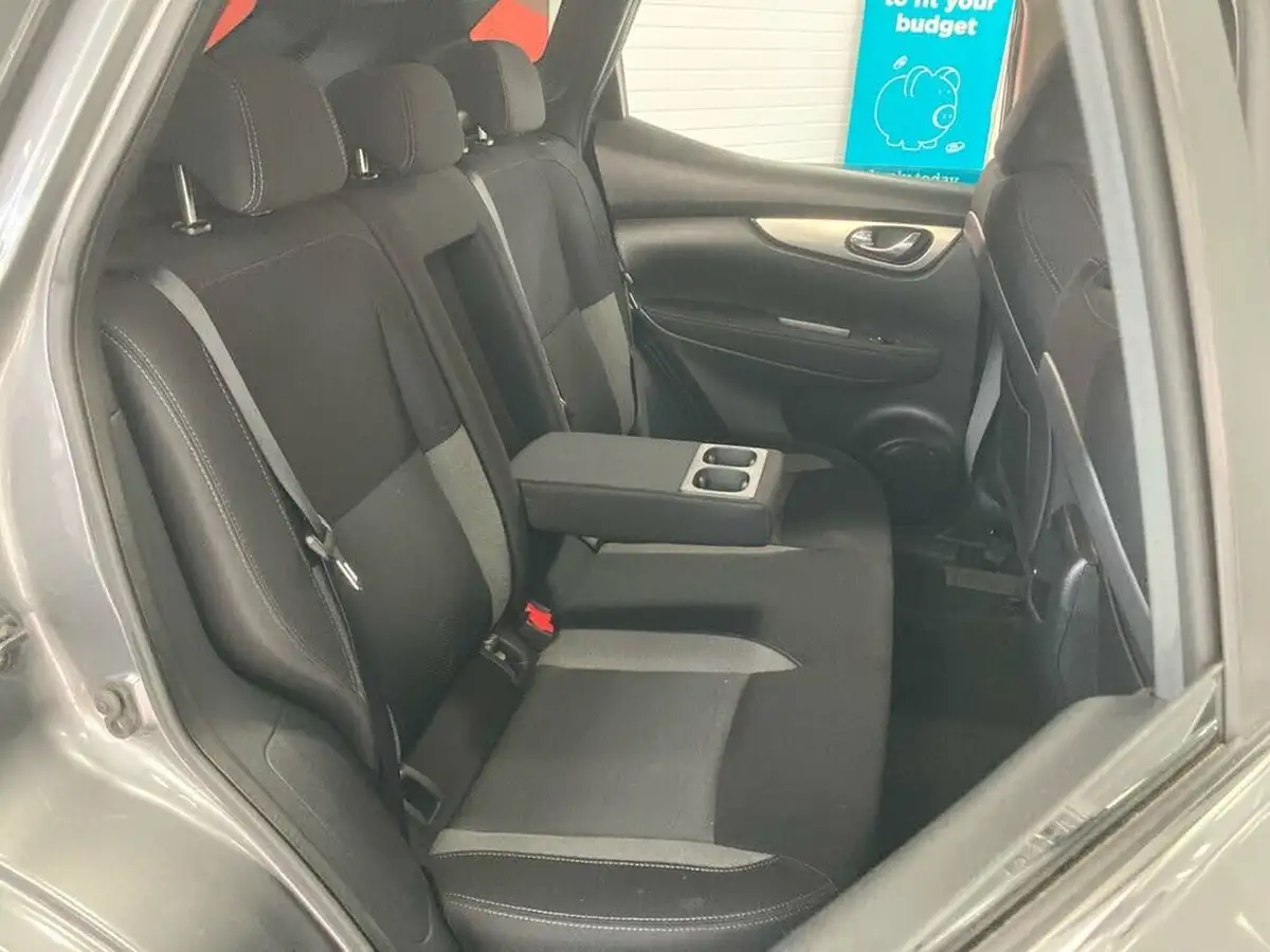 2017-nissan-qashqai-15dci-n-connecta-big-44