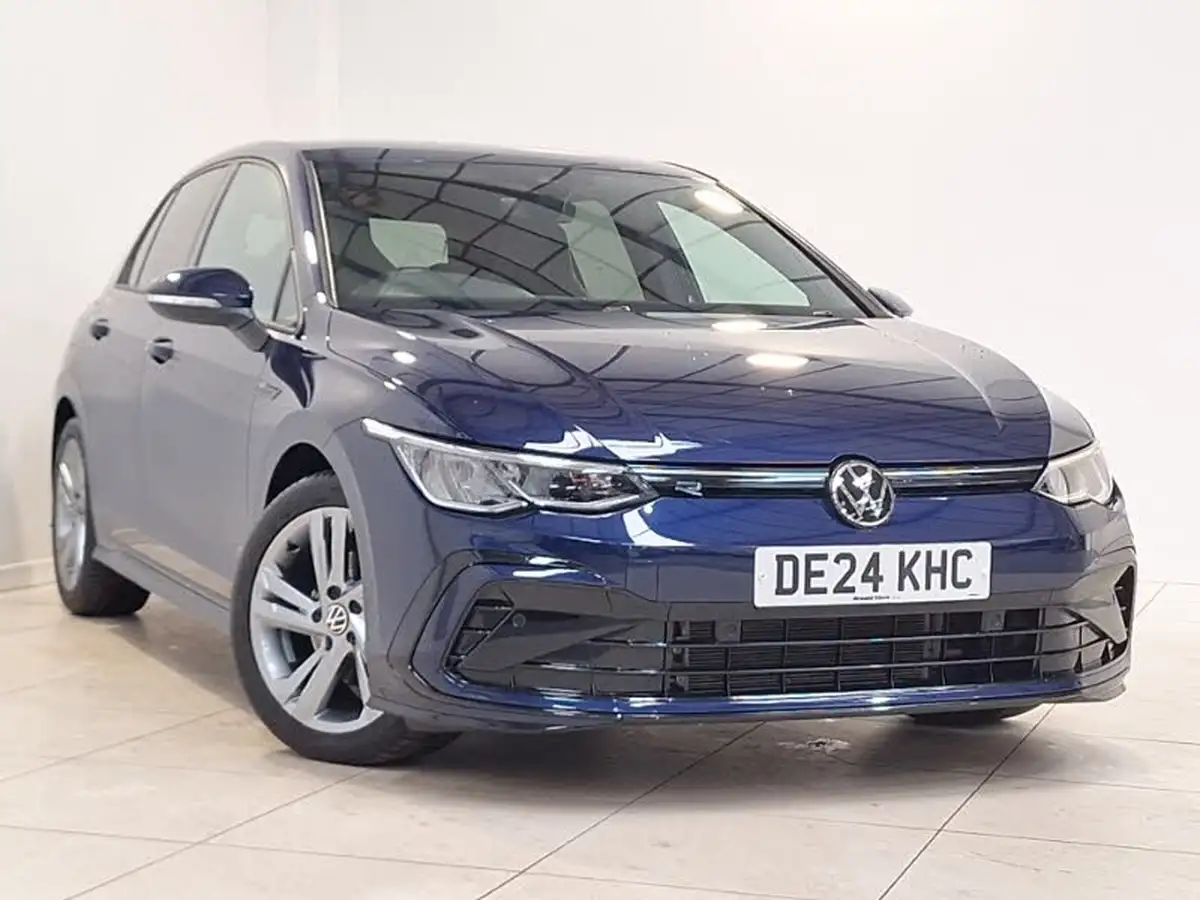 2024-volkswagen-golf-15-etsi-r-line-evo-hatchback-big-0