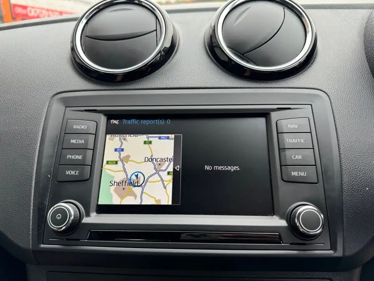 2017-seat-ibiza-10-se-technology-hatchback-5d-big-20