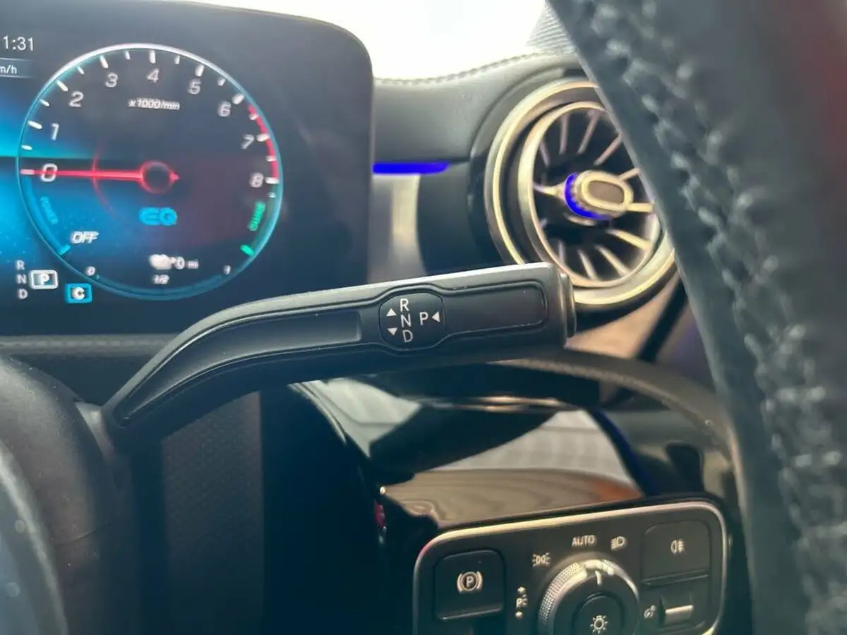 2020-mercedes-benz-cla-13-cla-250e-amg-line-premium-shooting-brake-5d-big-30