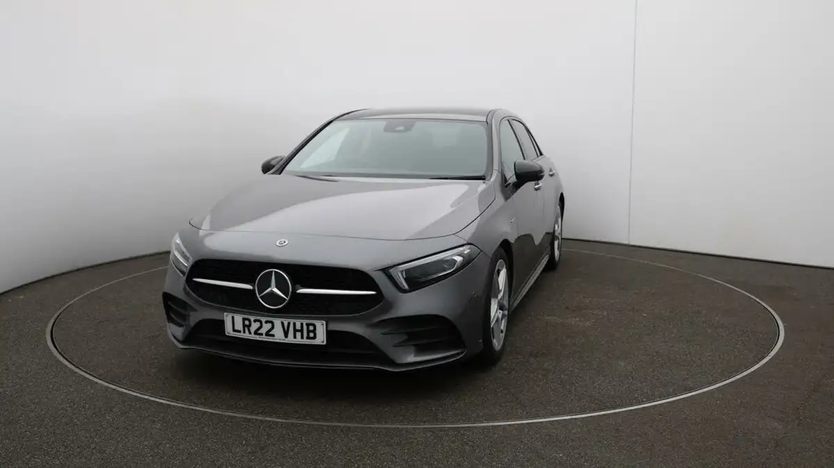 2022-mercedes-benz-a-class-13-a200-amg-line-premium-plus-edition-hatchback-5d-7g-dct-big-33