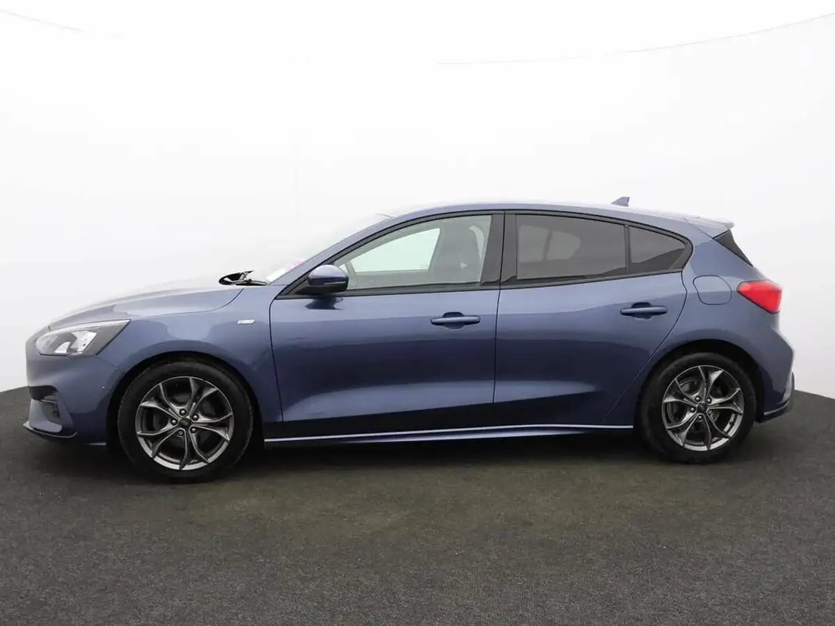 2021-ford-focus-15-st-line-edition-hatchback-big-4