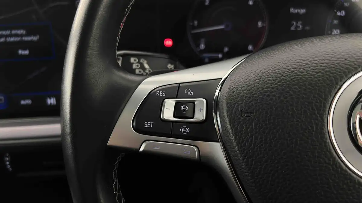 2018-volkswagen-touareg-30tdi-r-line-tech-286ps-ss-big-16