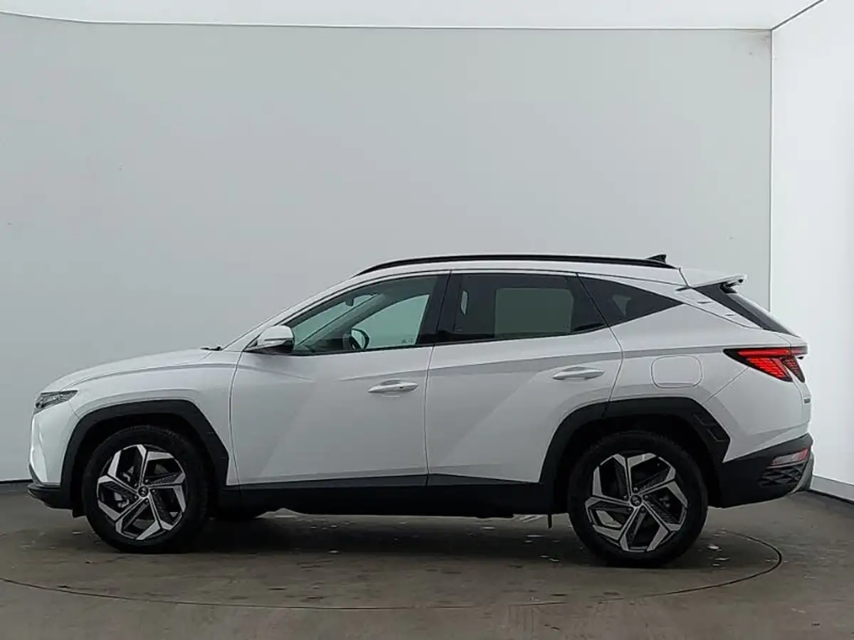 2023-hyundai-tucson-16-t-gdi-ultimate-230ps-hybrid-auto-big-3