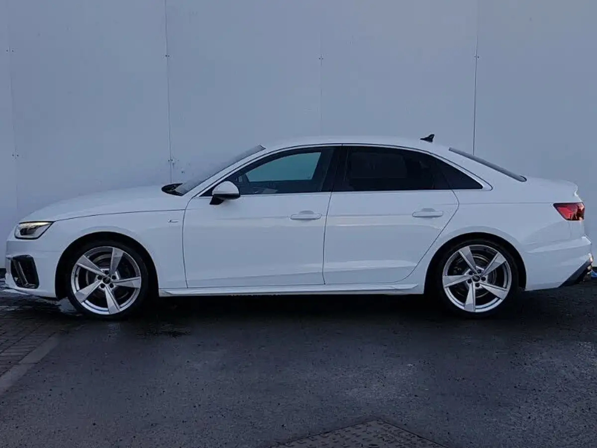 2022-audi-a4-20-35-tfsi-s-line-tronic-big-3