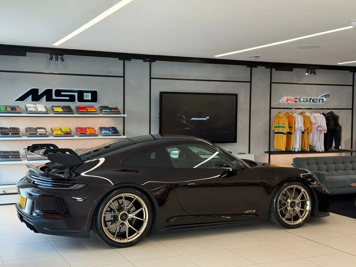 2023-porsche-911-40-gt3-pdk-big-32