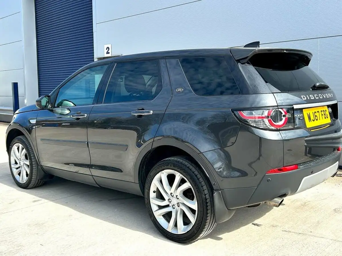 2017-land-rover-discovery-sport-20-si4-hse-luxury-big-6