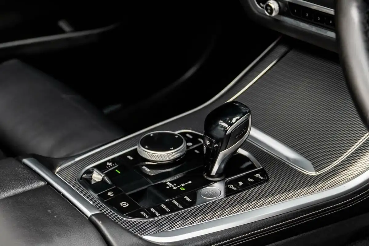 2019-bmw-x5-big-33