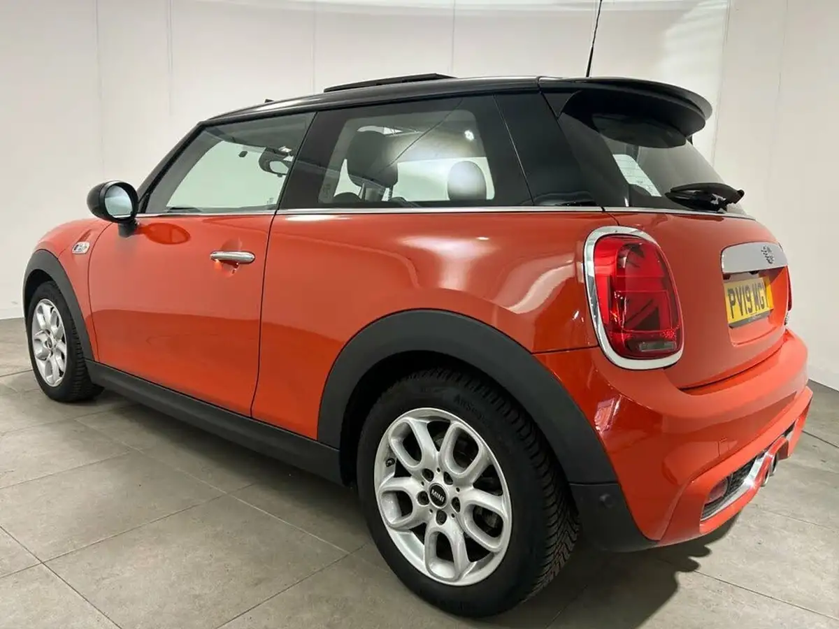 2019-mini-cooper-20-cooper-s-classic-189bhp-hatchback-3d-big-59