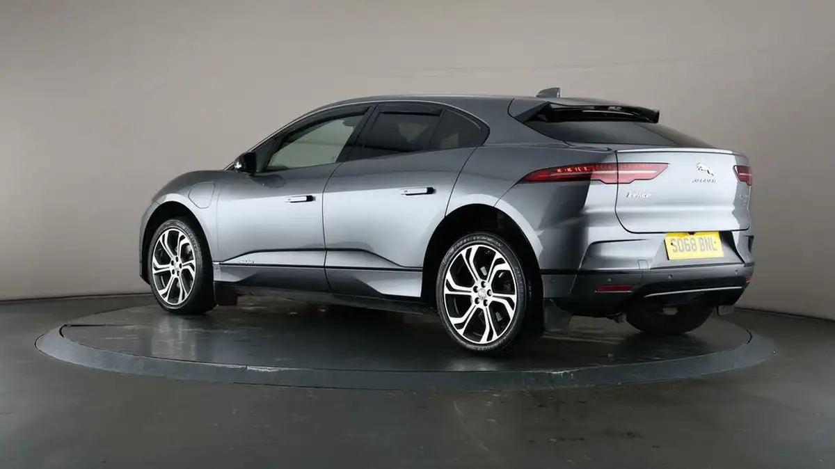 2018-jaguar-i-pace-ev400-first-edition-big-64