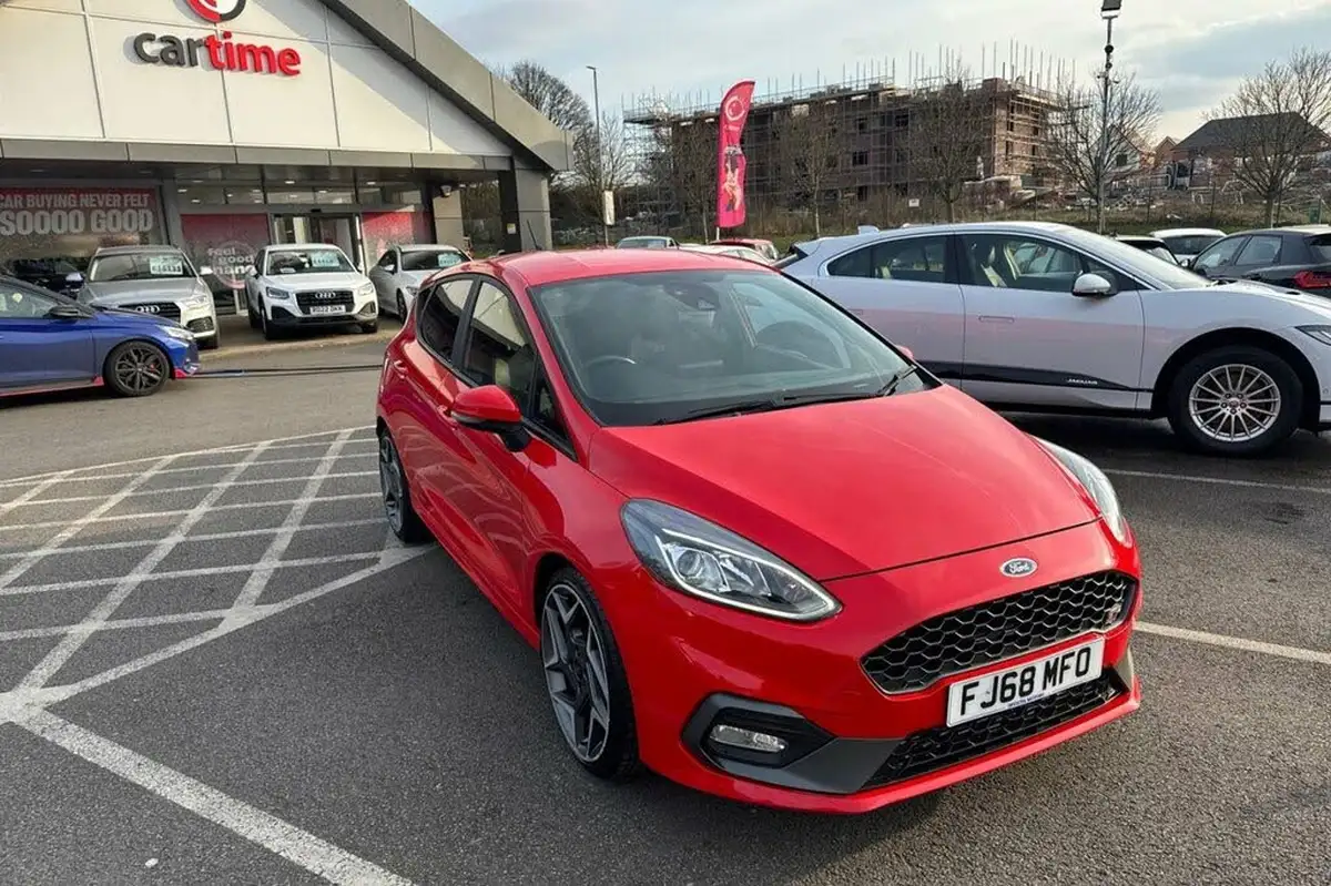 2018-ford-fiesta-15t-st-3-5d-big-15