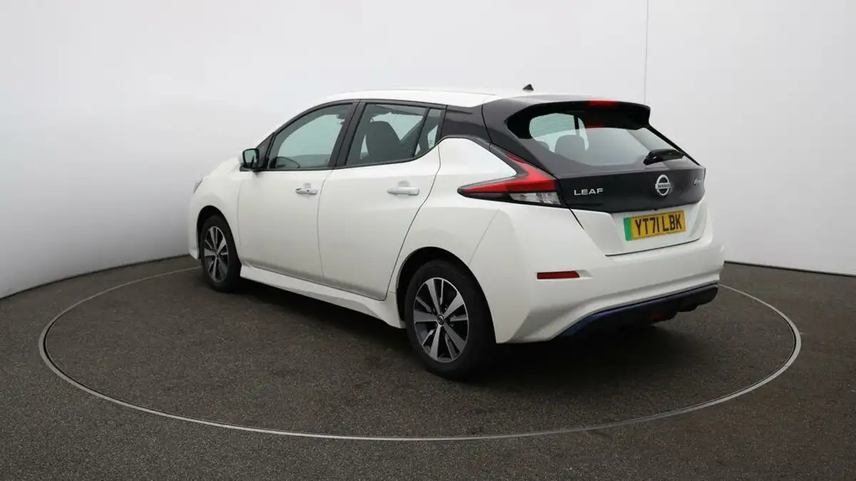 2022-nissan-leaf-e-acenta-big-53