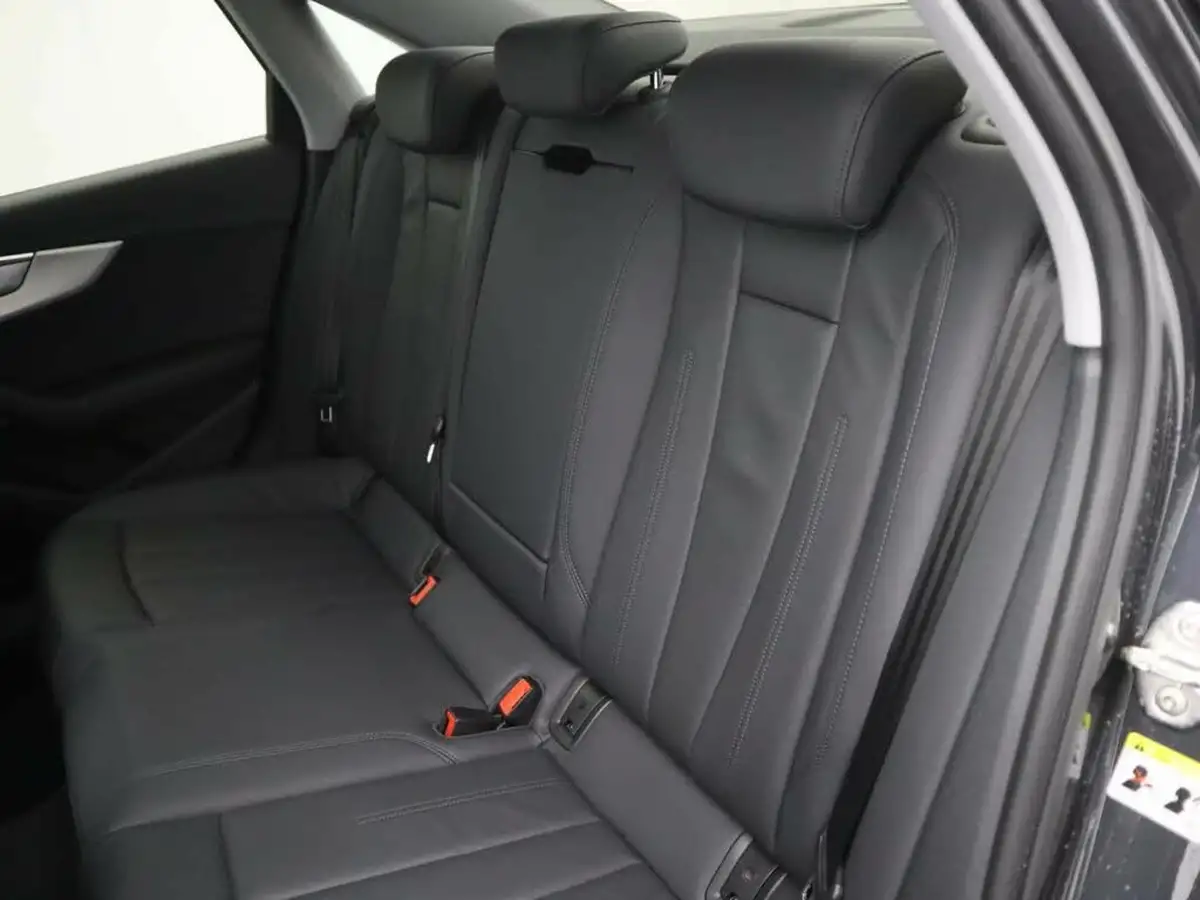 2021-audi-a4-20-35-tdi-sport-edition-big-14