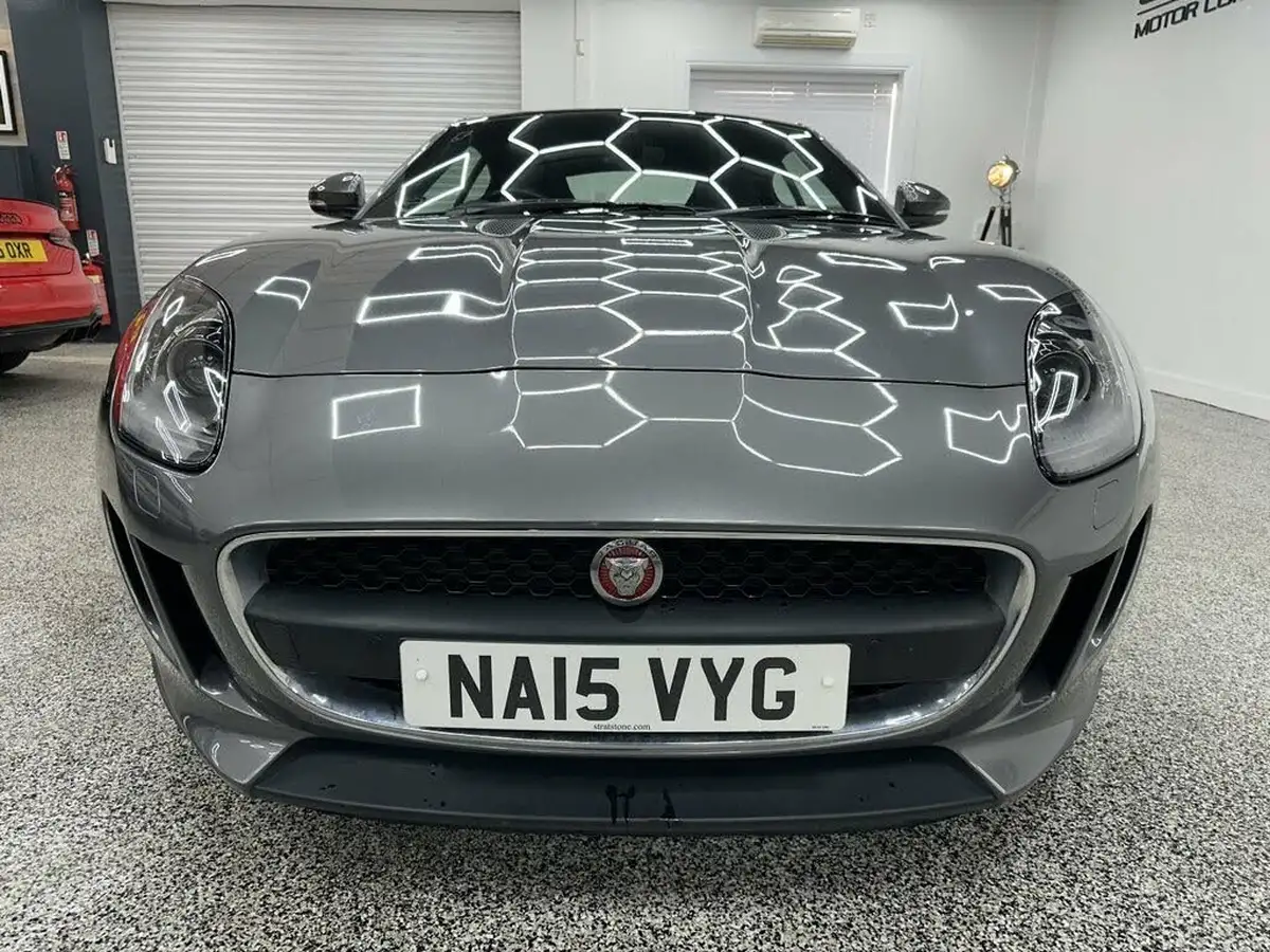 2015-jaguar-f-type-30-v6-coupe-quickshift-big-6