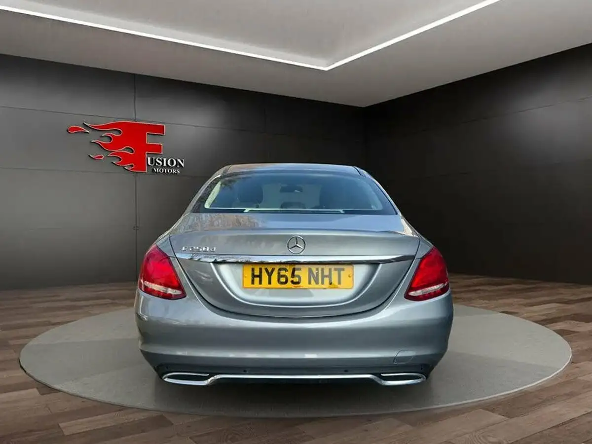 2015-mercedes-benz-c-class-21td-c250d-sport-21d-ss-saloon-4d-big-5