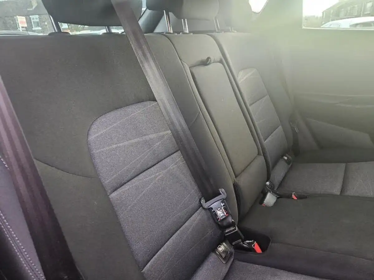 2018-hyundai-tucson-16-t-gdi-se-nav-dct-big-23