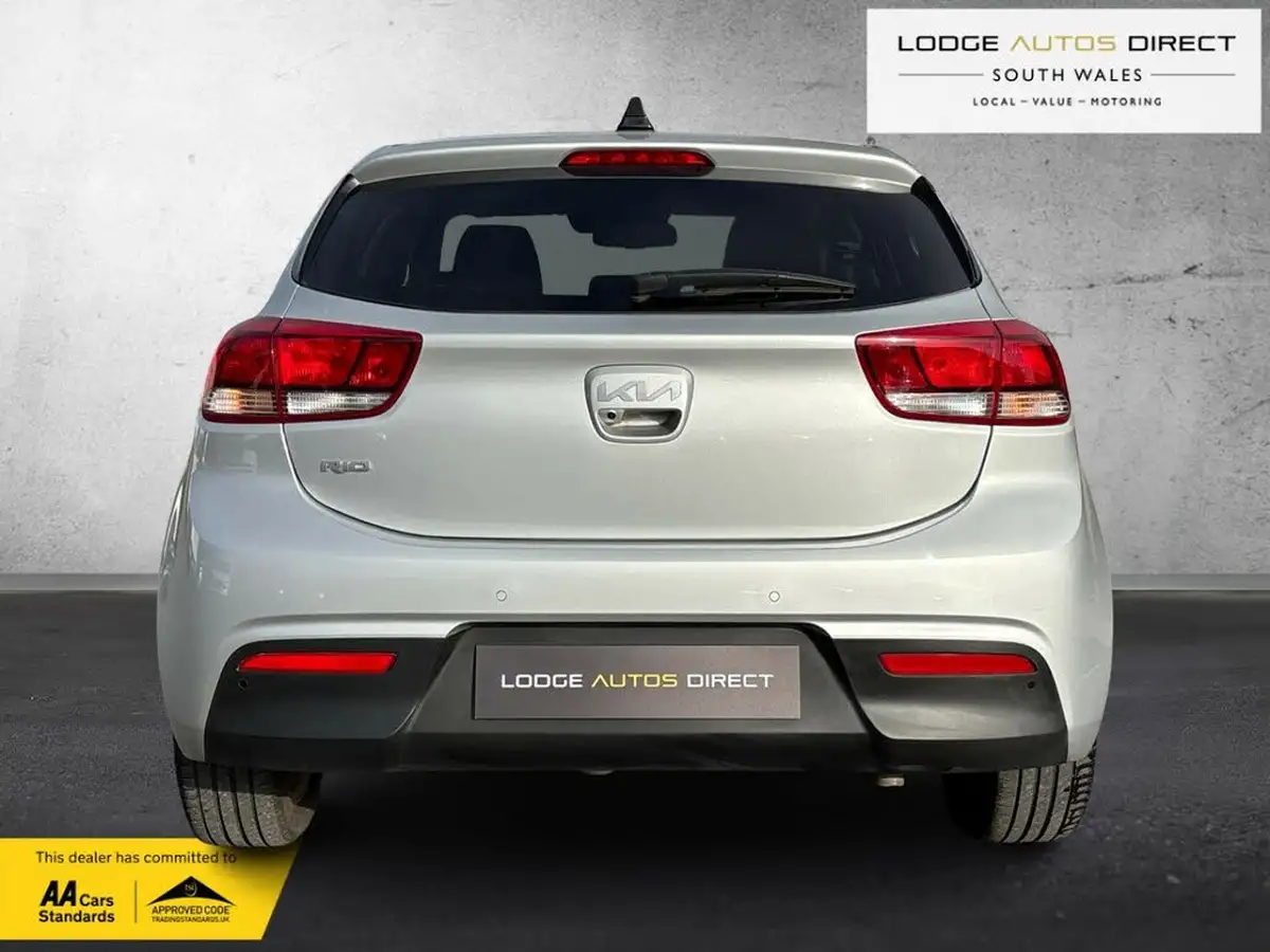 2022-kia-rio-10-t-gdi-3-big-8