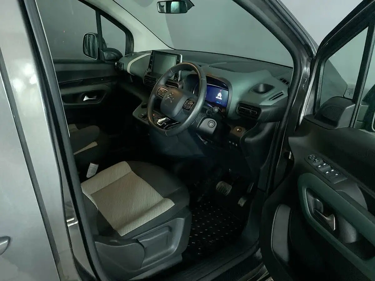 2023-citroen-berlingo-e-flair-xtr-m-size-big-14