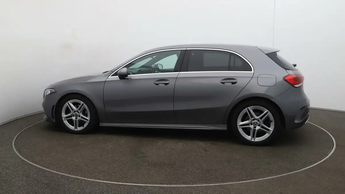 2019-mercedes-benz-a-class-13-a200-amg-line-executive-hatchback-5d-7g-dct-big-56