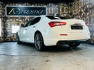 2019-maserati-ghibli-30-small-37