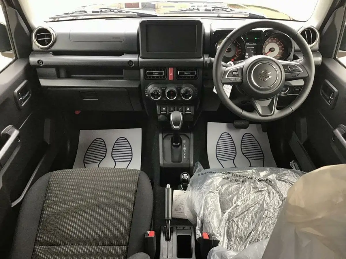 2024-suzuki-jimny-15-light-commercial-allgrip-big-12