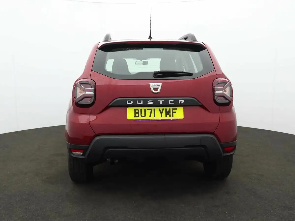 2021-dacia-duster-09-tce-essential-big-3